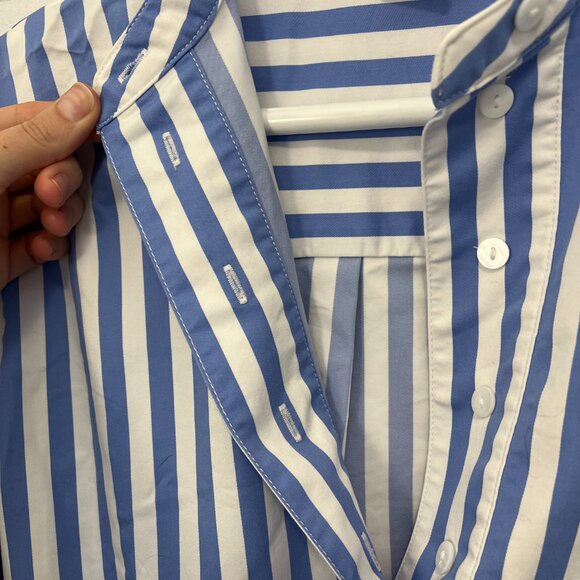 Club Monaco blue and white stripped top - Picture 4 of 8